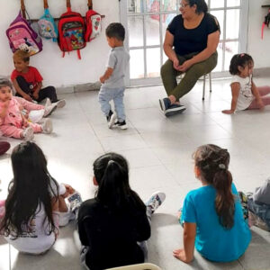ABC referente en responsabilidad social: Centros de educación y cuidado infantil impulsan la igualdad de género en la cosecha de arándanos